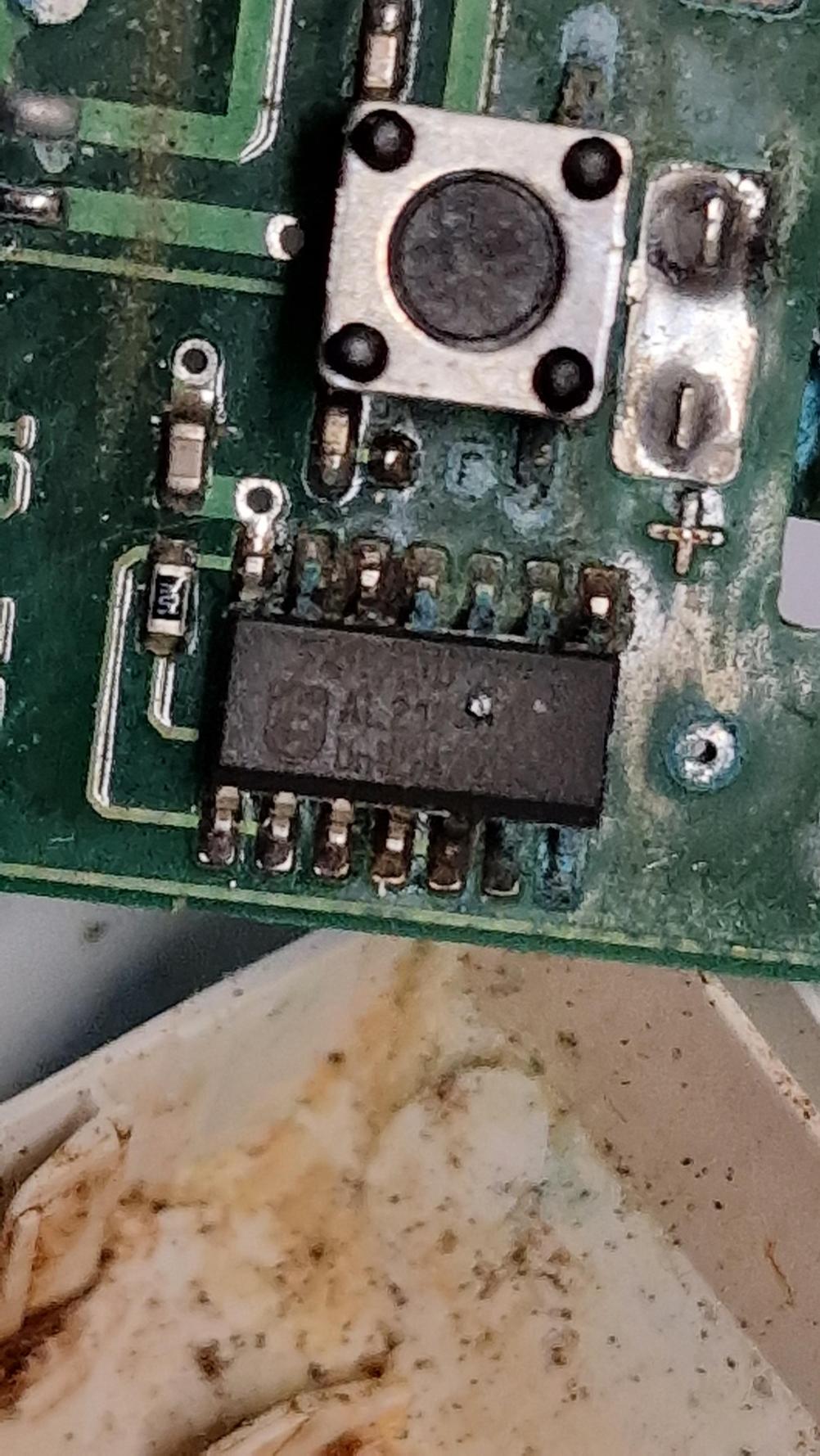 BECKER 0682  Remote Control - Inside Image