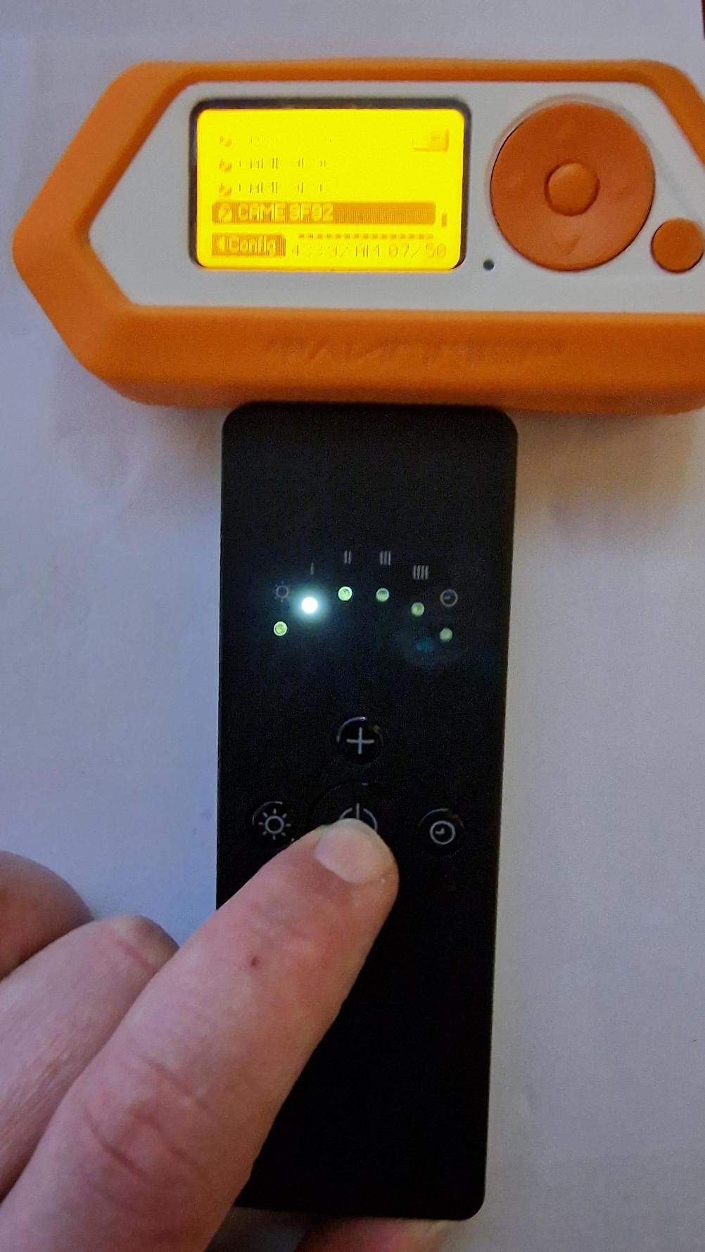 Pando  Remote Control - Inside Image