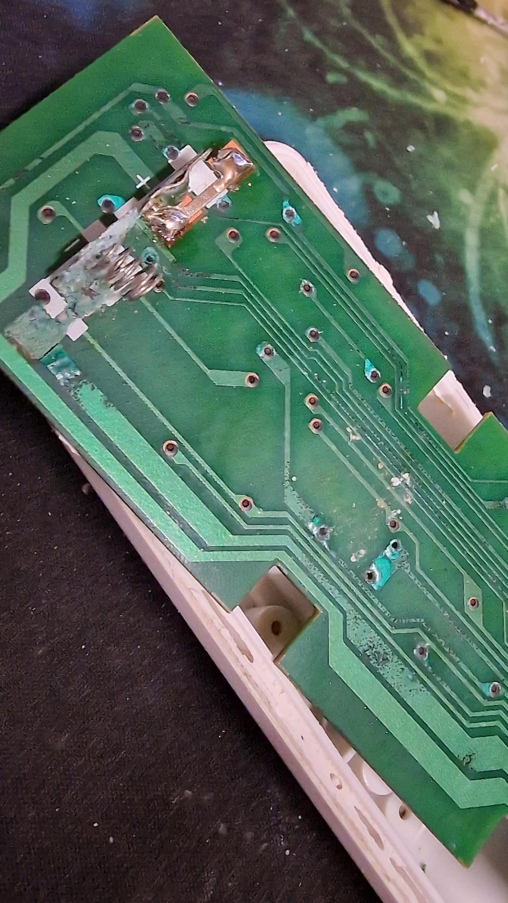 TV-54K2  Remote Control - Inside Image