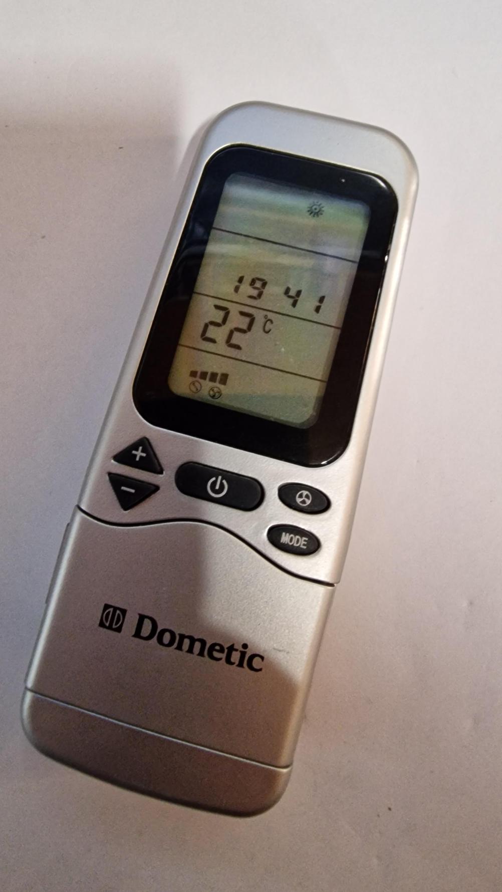 Dometic  Remote Control - Third Inside Image