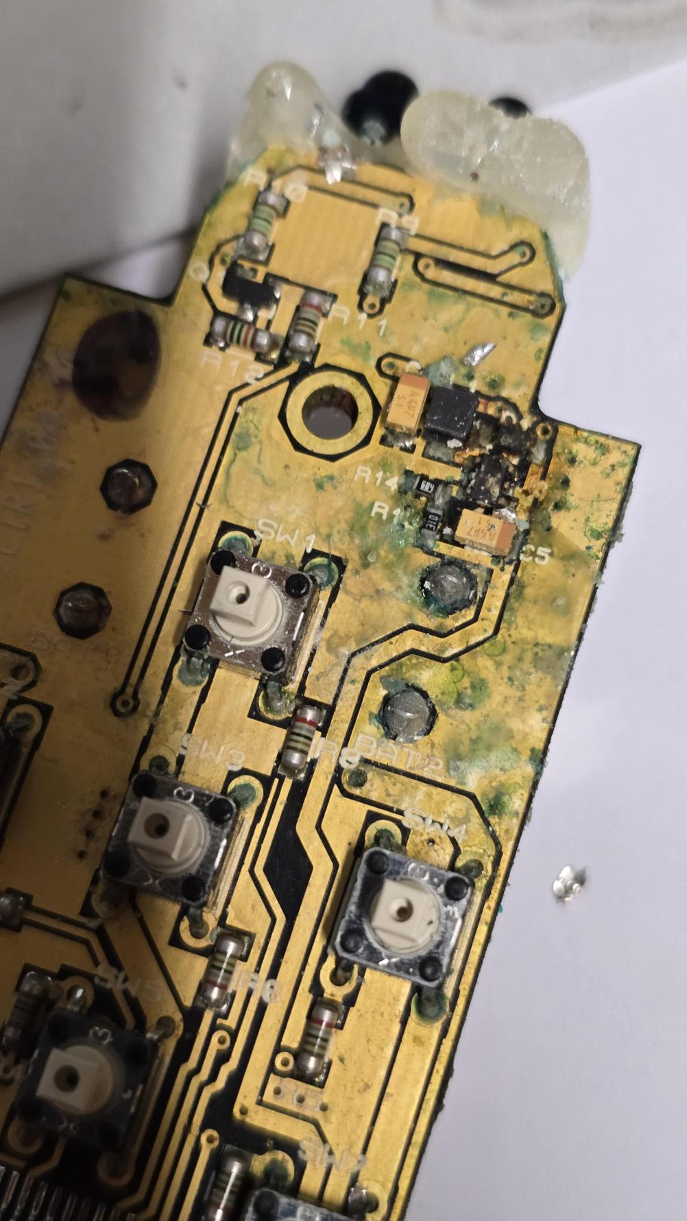 CHAPTER AUDIO  Remote Control - Inside Image