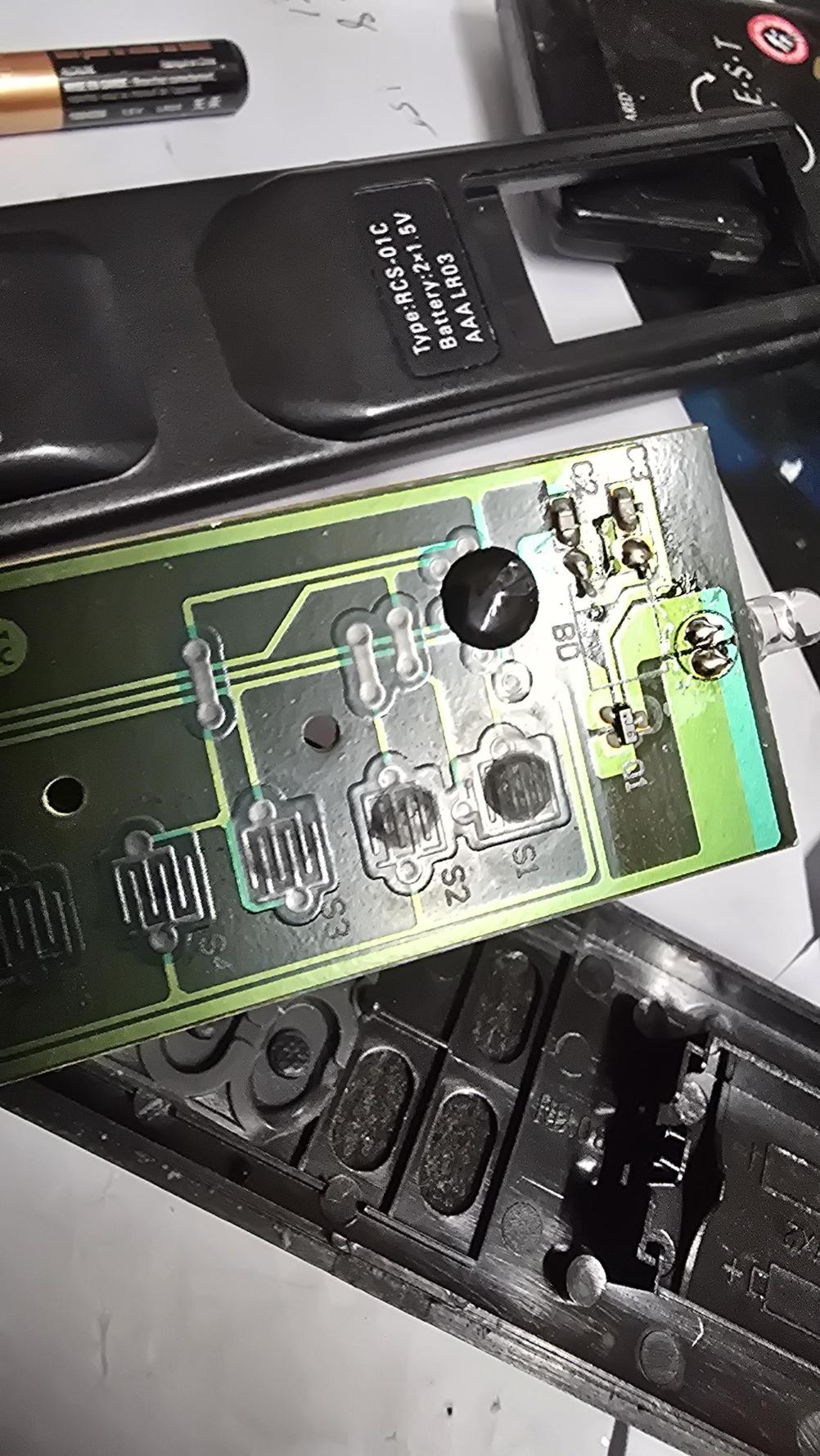 RCS-01C  Remote Control - Inside Image