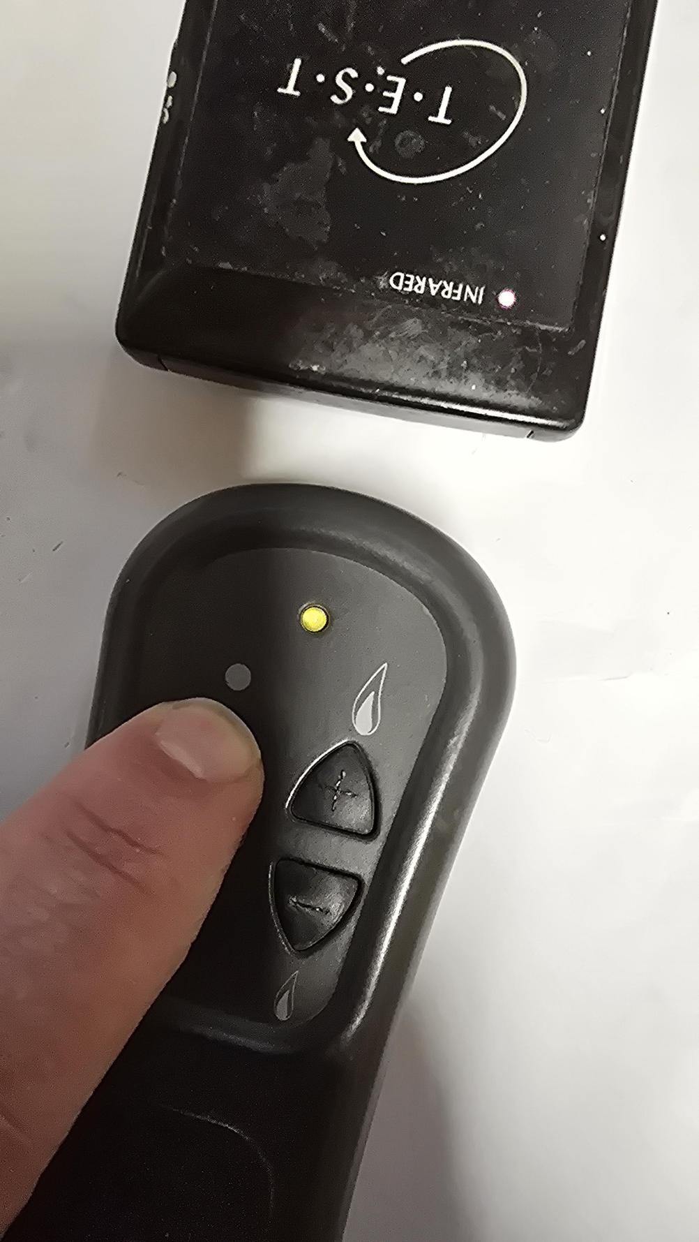 Kinder   Remote Control - Second Inside Image