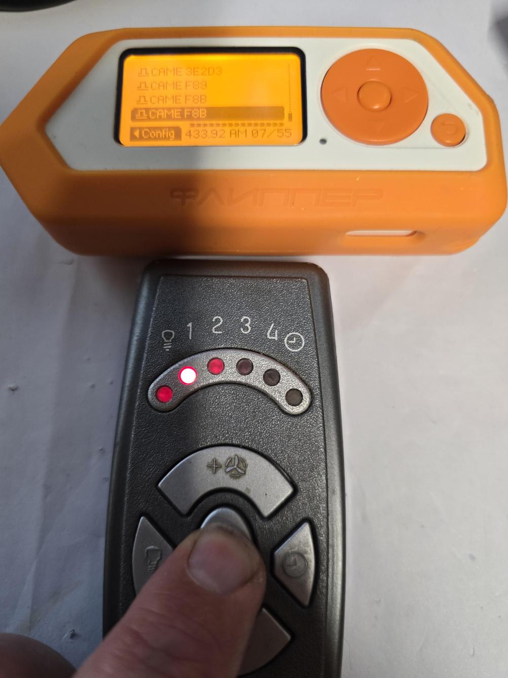Sirius BeFree S6/S Remote Control - Inside Image