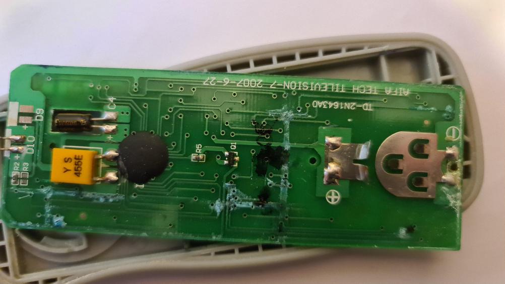 Tilevision  Remote Control - Third Inside Image