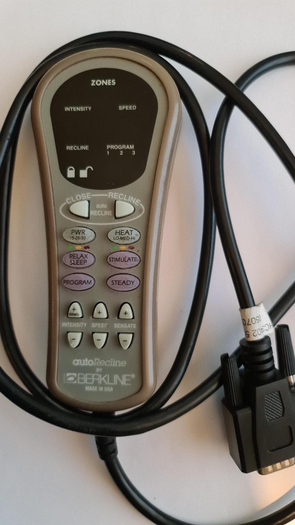 Berkline  3402 Remote Control - Front Image