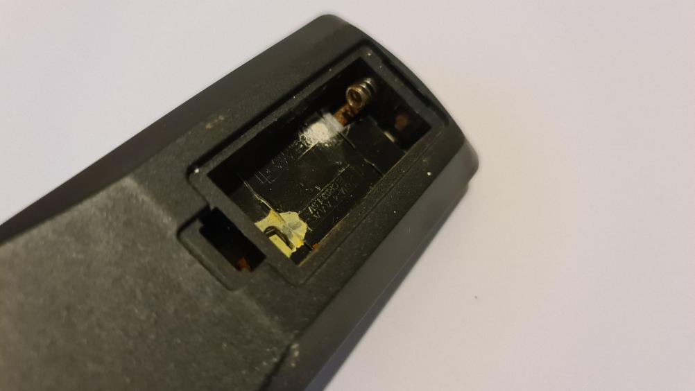 Ultimate JFY-1000 Remote Control - Inside Image