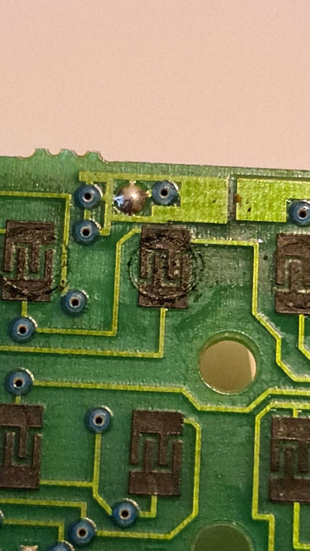 BOSE  Lifestyle RC-P Remote Control - Inside Image