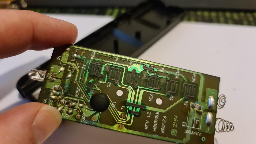 CastTec   Remote Control - Inside Image