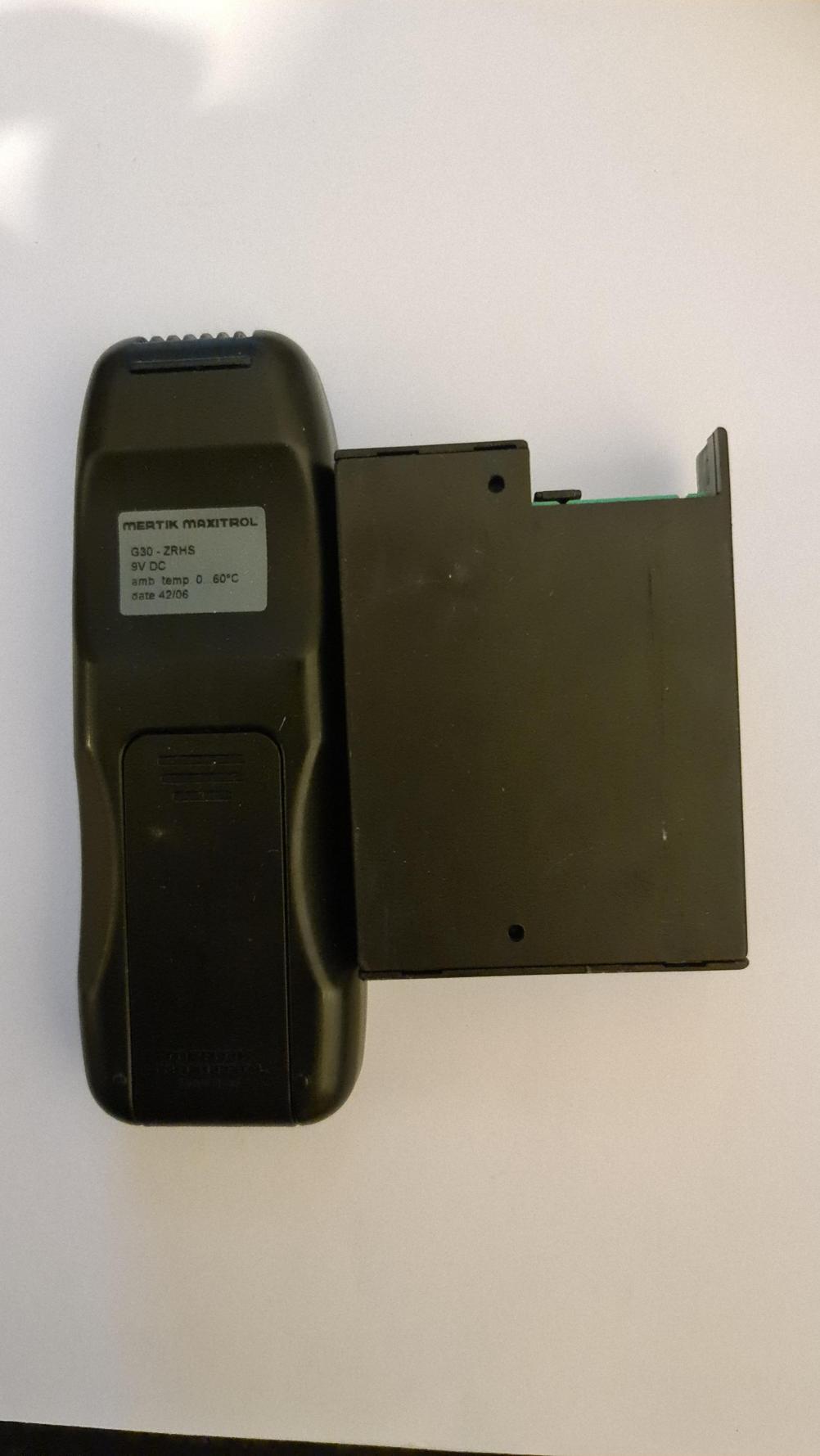 Merrill maxitrol remote and reciever  Remote Control - Back Image