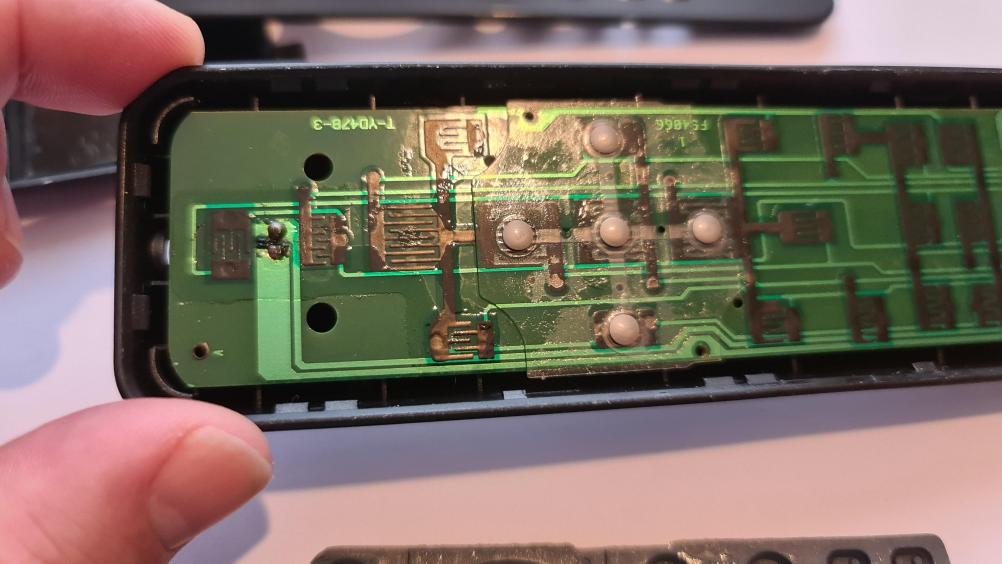 Wharfedale  Remote Control - Inside Image