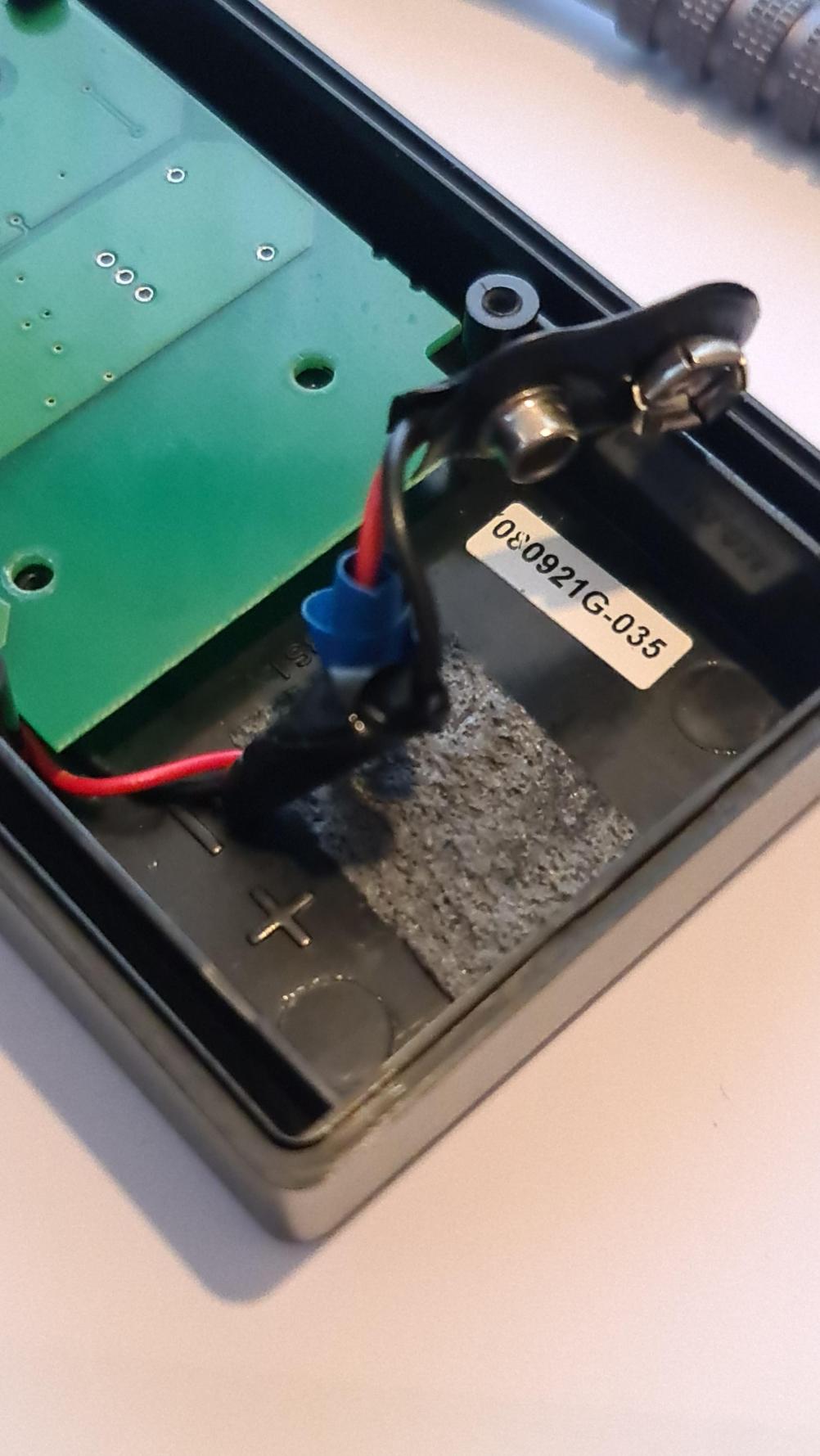 Reich GmbH 527-0521 Remote Control - Inside Image