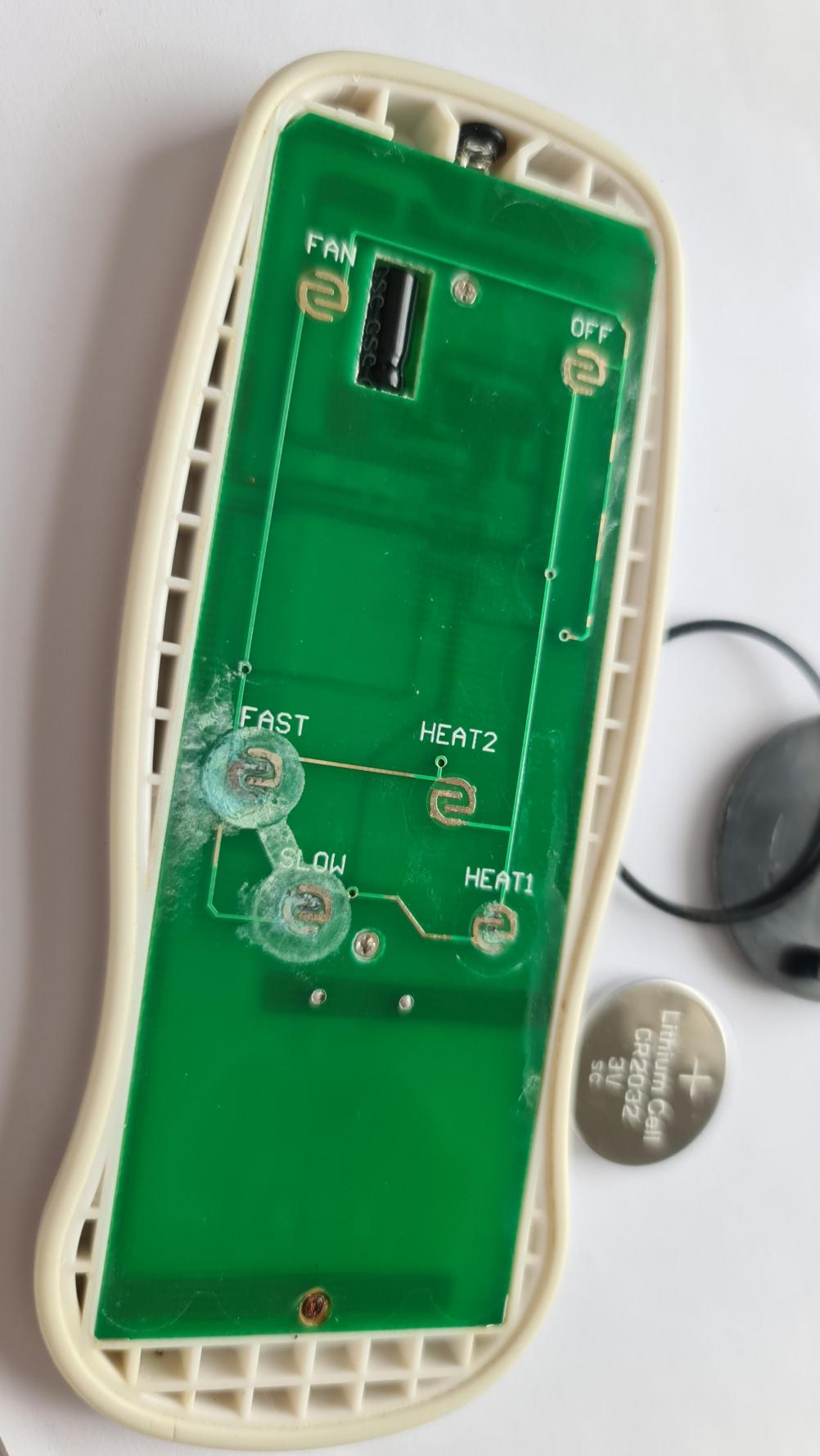Triton  Remote Control - Second Inside Image