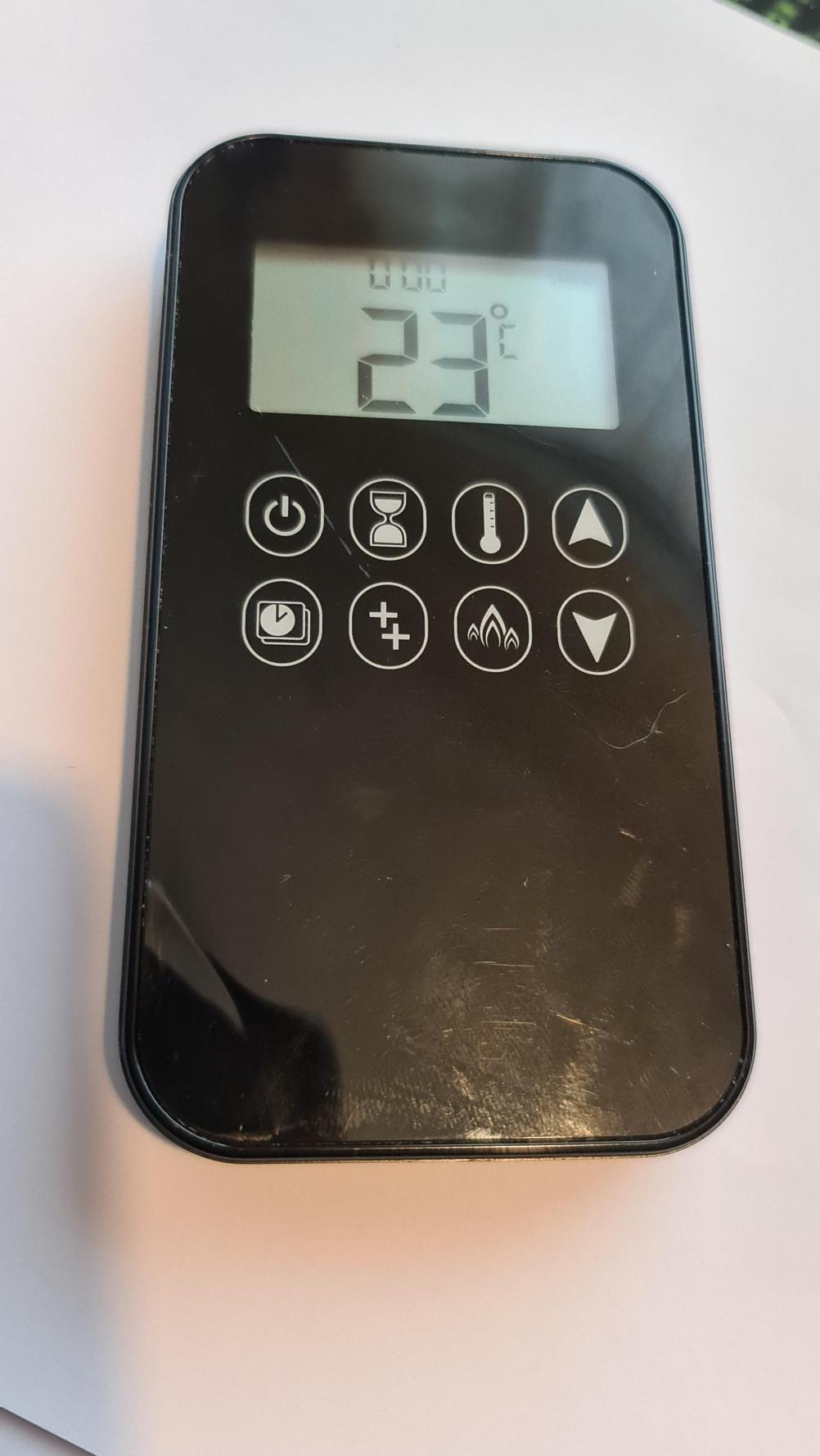 B6R-H8TL3B  Remote Control - Inside Image