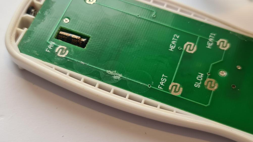 Triton Remote Control - Second Inside Image
