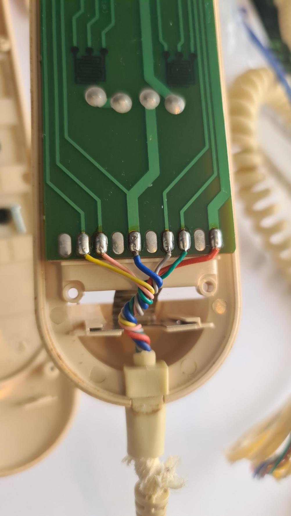 Dunlopillo  Remote Control - Inside Image