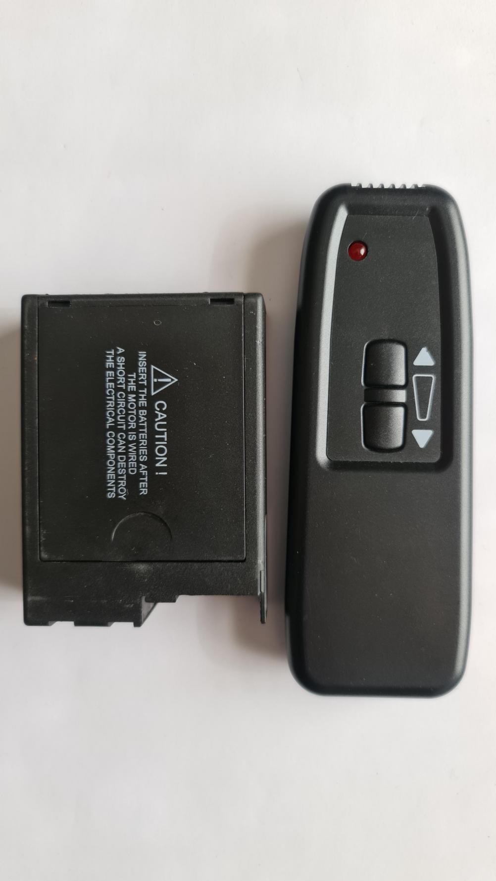 Mertik maxitrol g30-zrhs Remote Control - Front Image