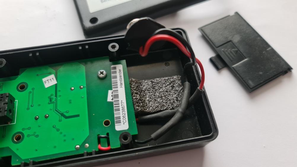 riech  Remote Control - Inside Image