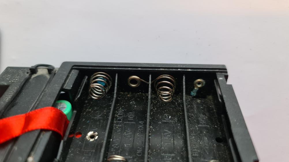 Mertik Maxitol G6R-R4AN Remote Control - Inside Image