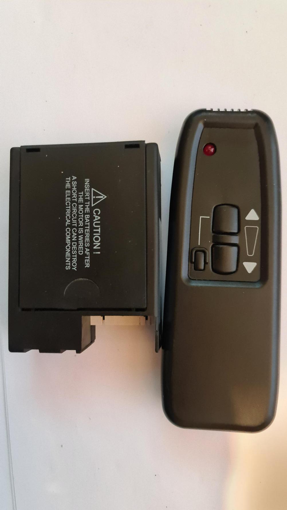 Mertik Maxitrol Remote Control - Front Image