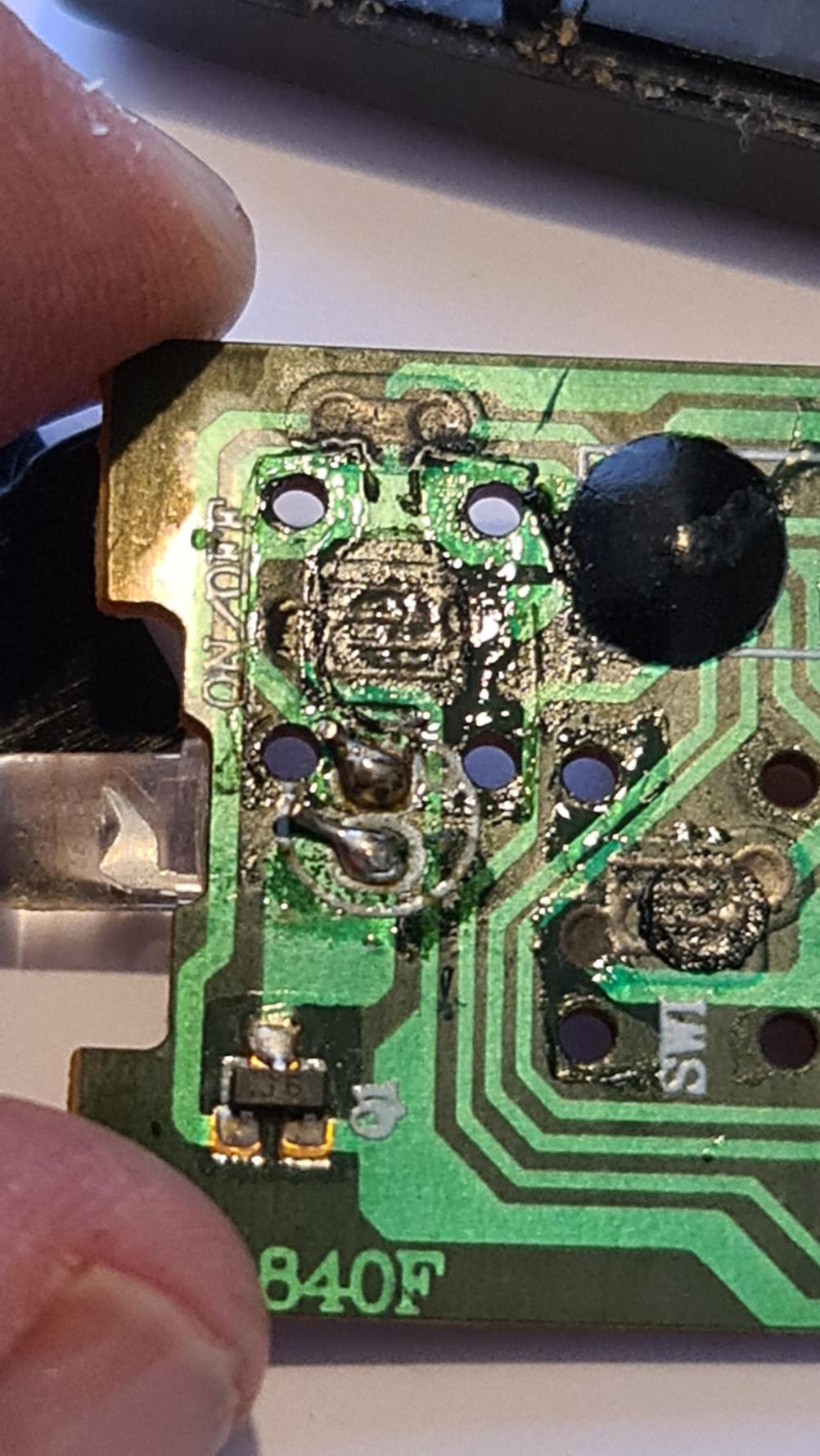 Valor  Remote Control - Inside Image