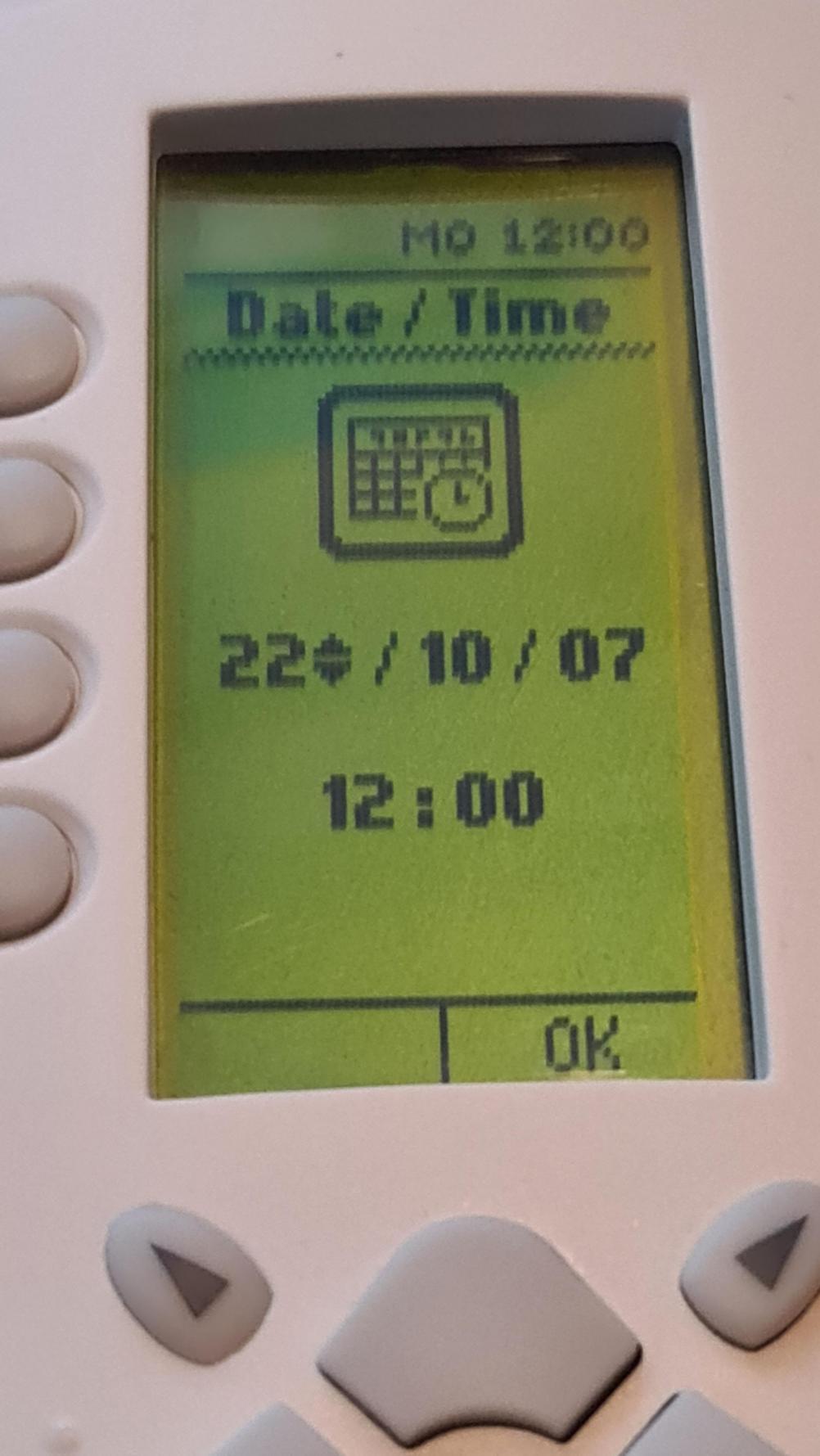 Kalirel RCYV2 - 07 Remote Control - Inside Image