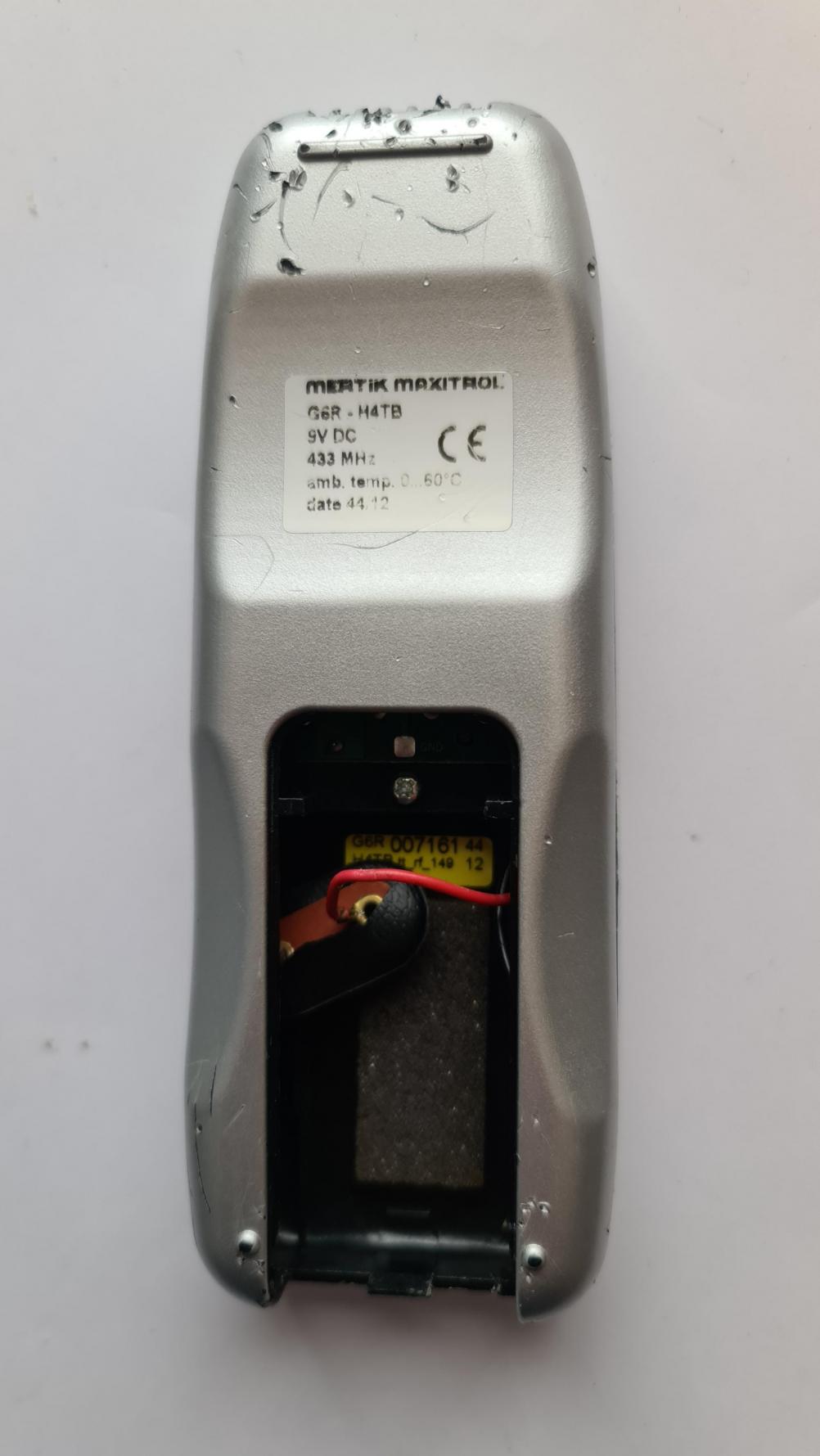 Mertik Maxitrol  G6R - H4TB - 9 VC Remote Control - Back Image