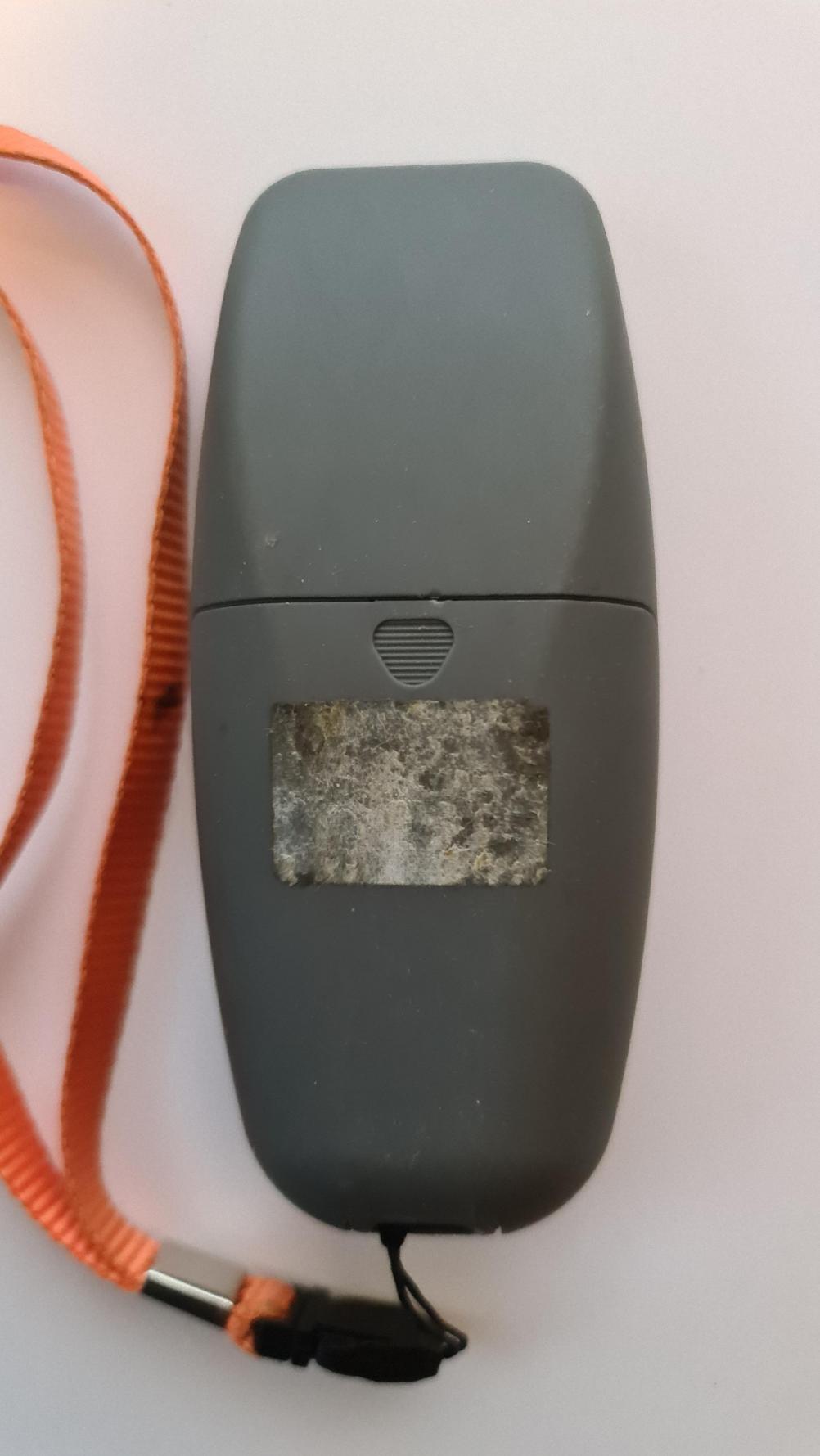 Quattro   Remote Control - Back Image