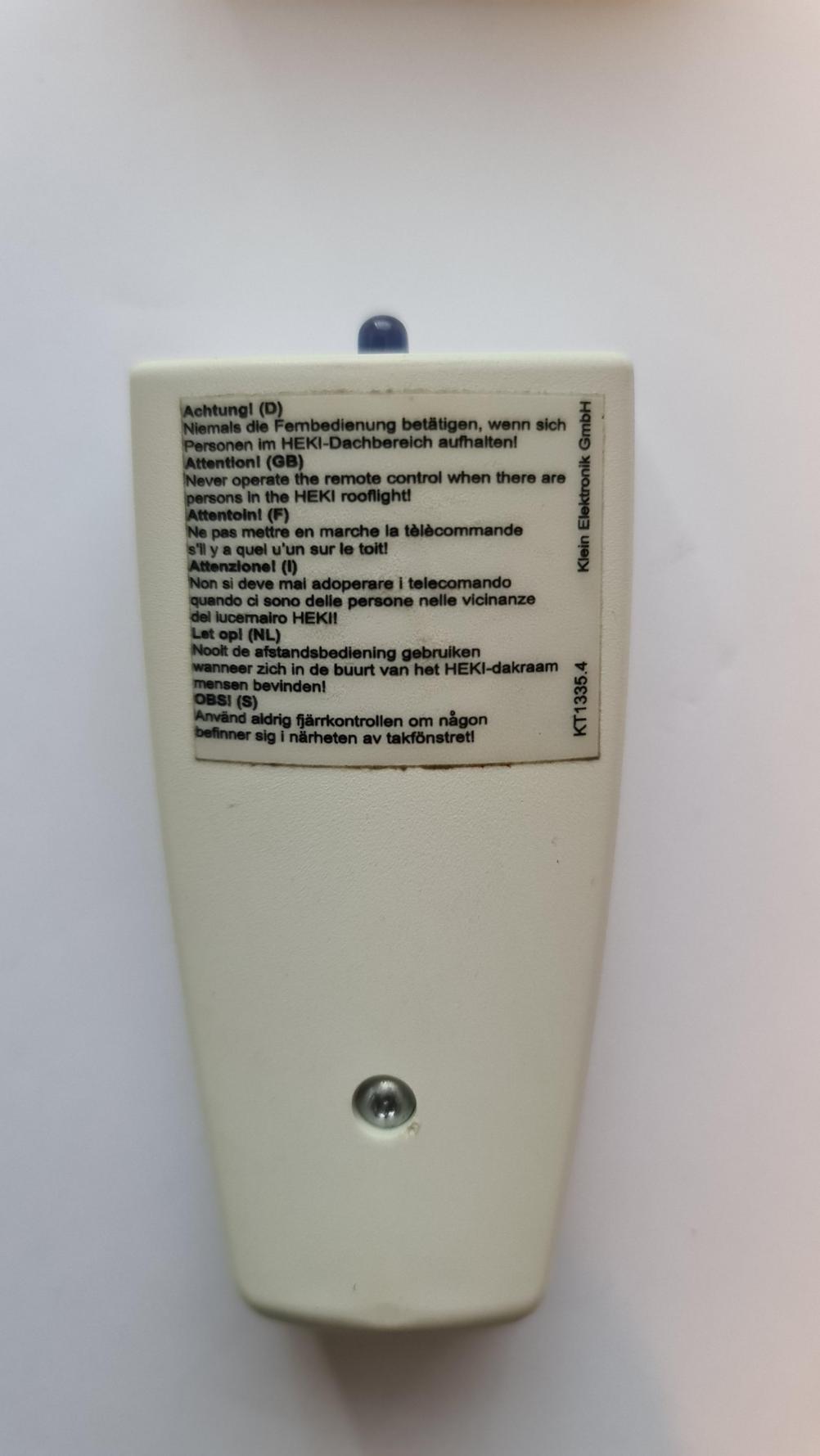 Dometic KT1335.4 Remote Control - Back Image