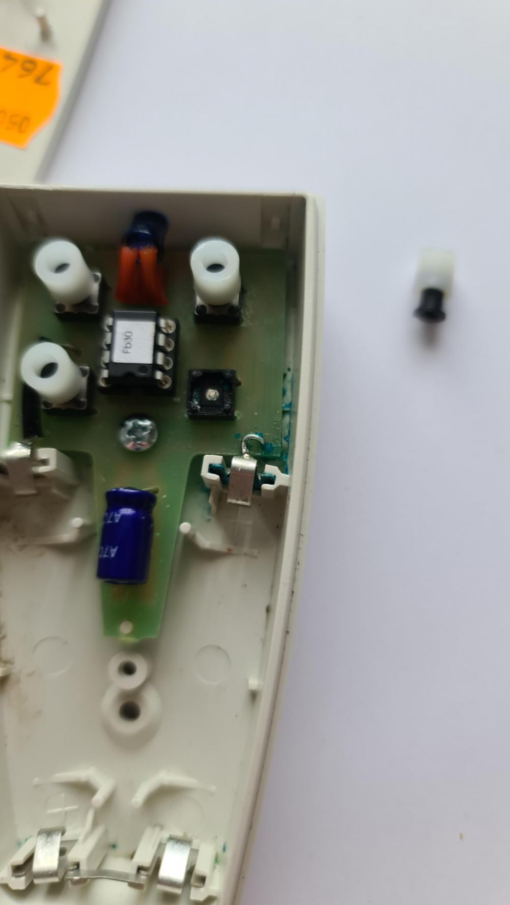 Dometic Heki 4 Remote Control - Inside Image