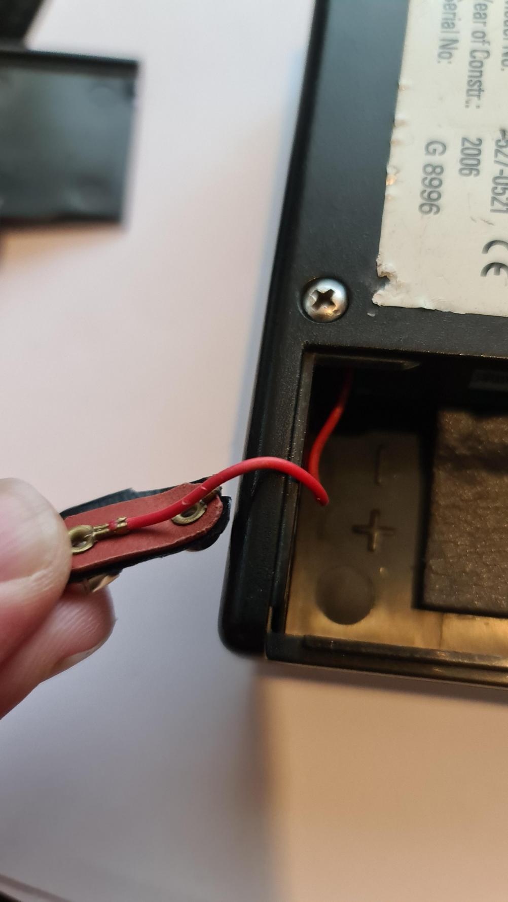 Reich  527 - 0520  Remote Control - Inside Image