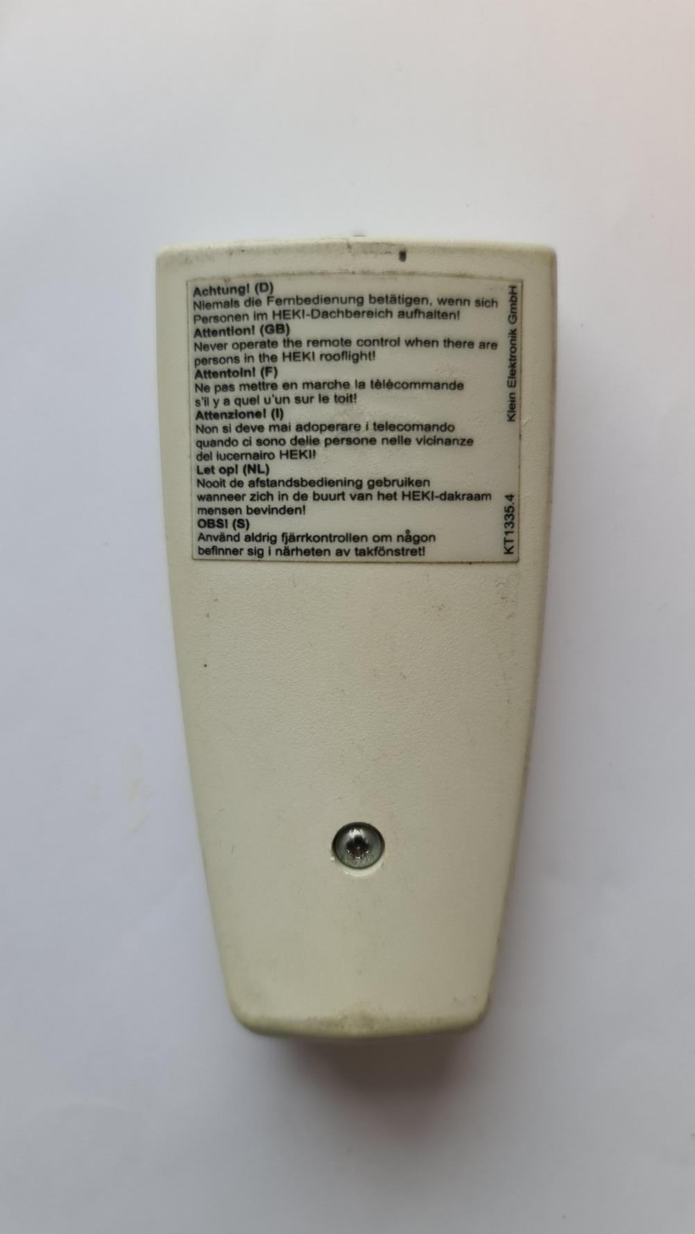 Dometic Klein Elektronik GmbH Remote Control - Back Image
